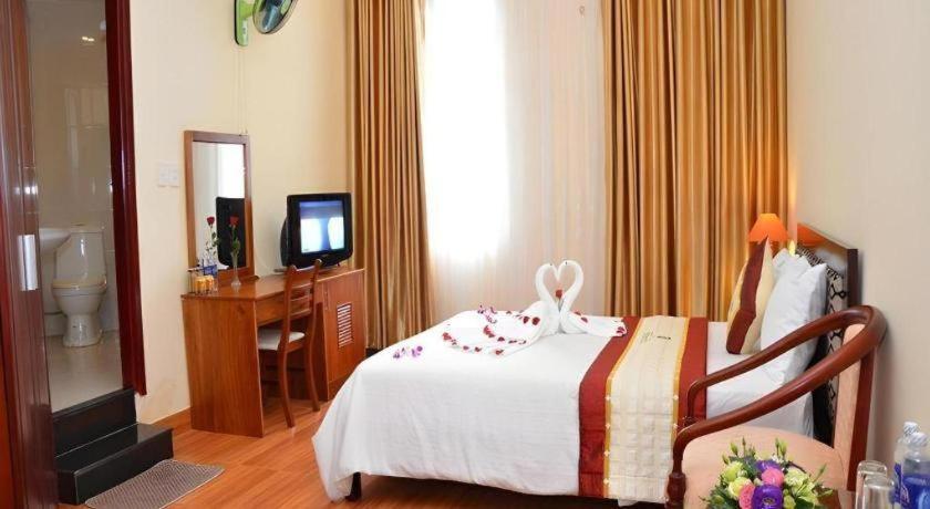 7S Hotel Thu Bon Danang Bagian luar foto
