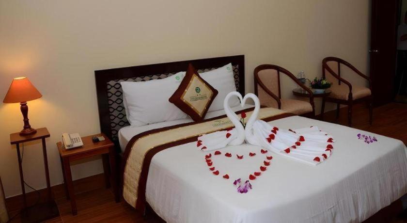 7S Hotel Thu Bon Danang Bagian luar foto
