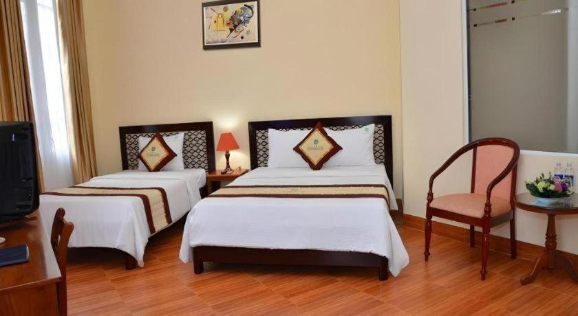 7S Hotel Thu Bon Danang Bagian luar foto
